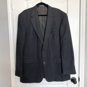 Oscar de la Renta// wool blazer// black and gray houndstooth// Men’s Sz 46L